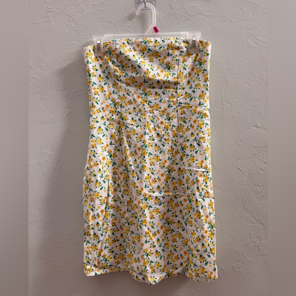 Old Navy Floral Strapless Dress